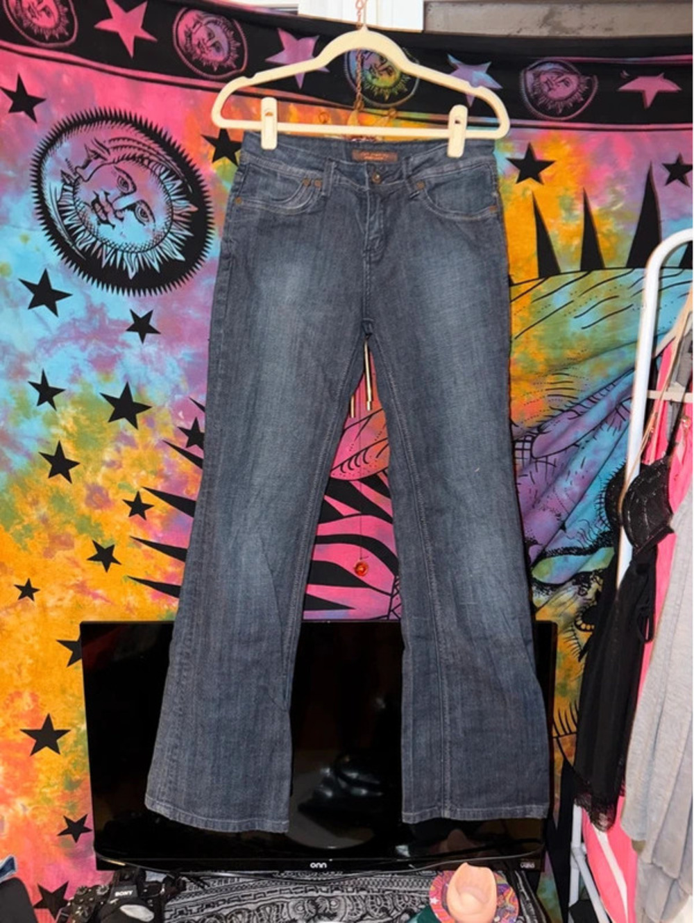 The Limited Size 6 Denim Blue Flare Bootcut Mid-Rise Jeans